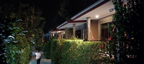 Ko Lanta Resort | Fill - Feel @ Long Beach Resort