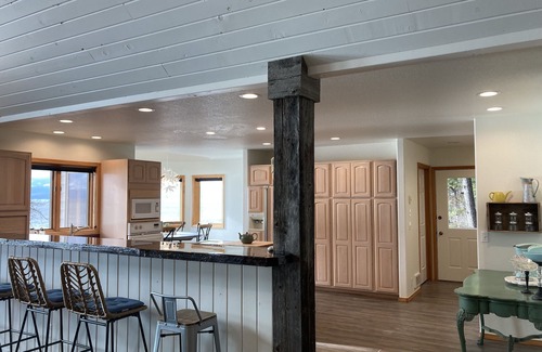 Bigfork House | Fill your soul w/400' of PRIVATE waterfront w/dock, lift, diving board & more!