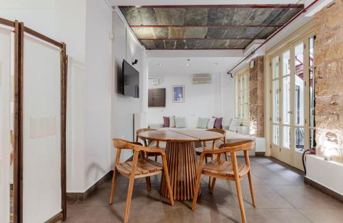Petralona Apartment | Filopapou Pearl on Acropolis Hill