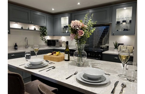 Fowey House | Fimbarr's Reach, a beautiful Fowey villa house with far reaching river views