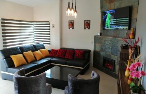 Santo Domingo de los Colorados Apartment | Finca San Mateo