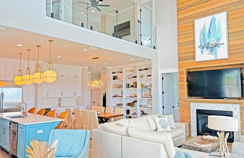 Plantation House | FINALEIGH! NEW Beautiful Gulf Front Home on St George Island, Florida