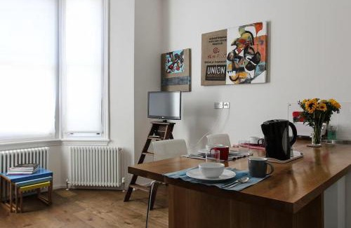 Redcliffe Apartment | Finborough