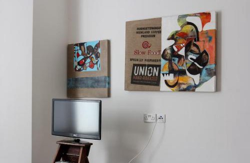 Redcliffe Apartment | Finborough