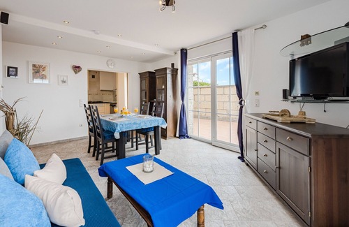 Villa de Arico House | Finca Aurora - Sea View