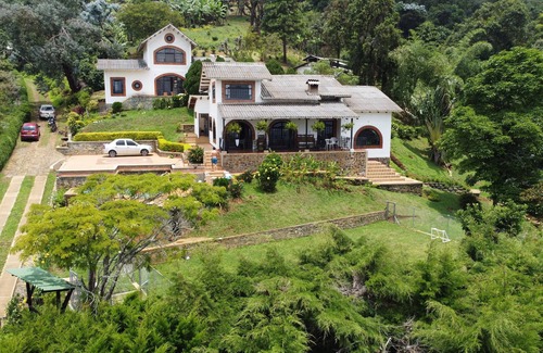 Cali House | Finca Campestre Miravento