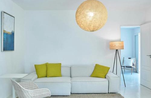 Sant Josep de sa Talaia Villa | Finca in Ibiza with Sea Views & Infinity Pool
