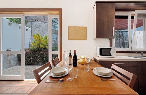 Playa San Juan Apartment | Finca La Calabacera Casa Azul