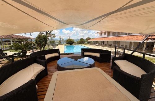 Darien House | Finca Lago Calima #2