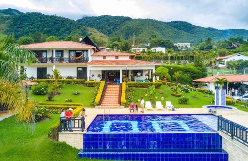 Calima House | Finca Lago Calima with Excellent view