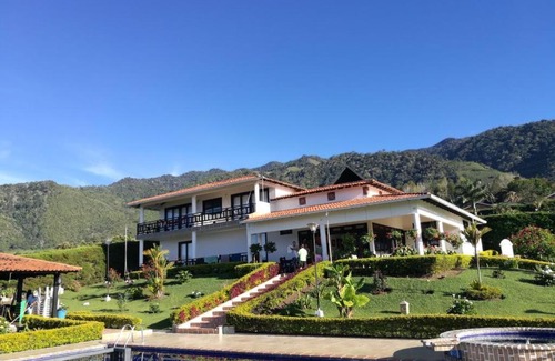 Calima House | Finca Lago Calima with Excellent view