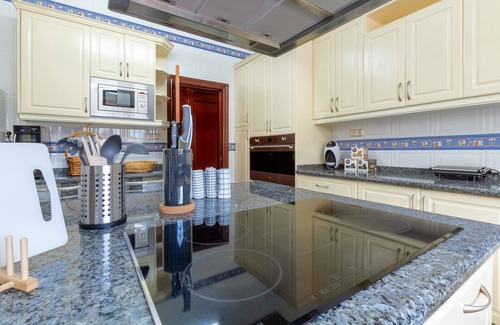 Pizarra Villa | Finca Puerto Ermita - Private with pool, outdoor areas, jacuzzi