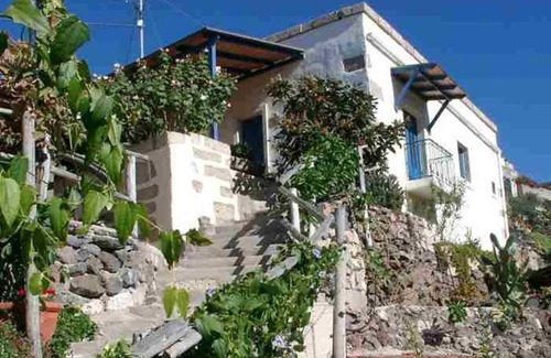 Guia de Isora House | Finca vacation Tenerife south pool sea view