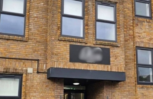 West Finchley Apartment | Finchley 2B/2B Fast Wi-Fi Bus 2min