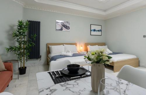 Frognal and Fitzjohns Apartment | Finchley Road Studios & Apartments by PrimeCityHosts