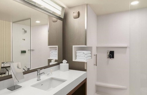 Northgate House | Find comfort in our hotel near downtown Seattle, WA
