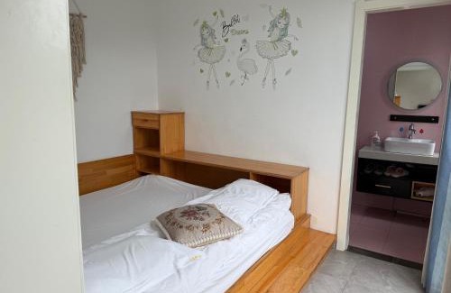 Pudong Bed & Breakfast | Find Her B&B