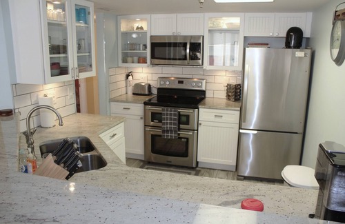 Daytona Beach Shores Condo | Find your beach here!Direct Ocean 2bdr2bath check out reviews! read description