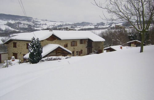 Montagne House | Find yourself in the countryside with family or friends
