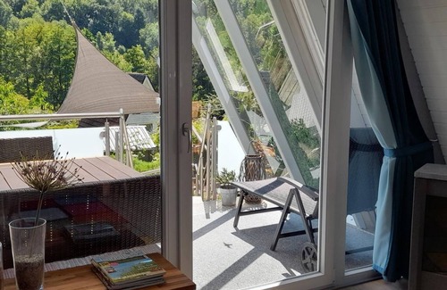 Leinsweiler House | Findling House - Holiday home, shower, WC, 2 bedrooms