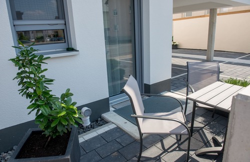 Bensheim Apartment | Fine & small design apartment for 1 person with private terrace + parking space!