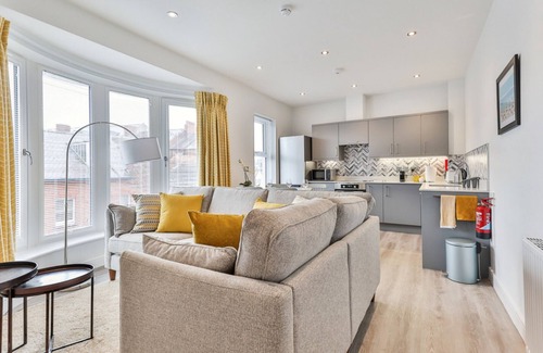 Muston Apartment | Finest Retreats | Belle House, Apt 6