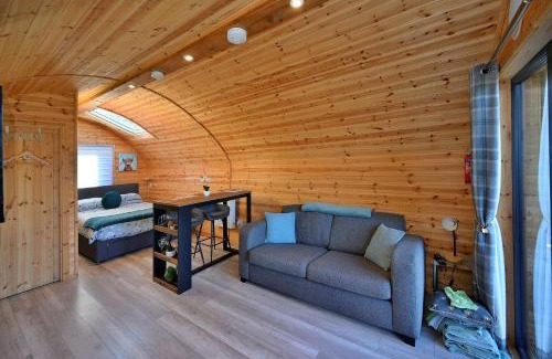 Fort William House | Finest Retreats - Dalaraban Luxury Pods - Black Grouse
