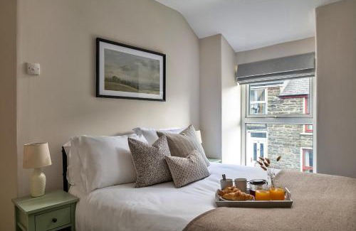 Rhiwbryfdir House | Finest Retreats - Bwthyn Llechi, Slate Cottage