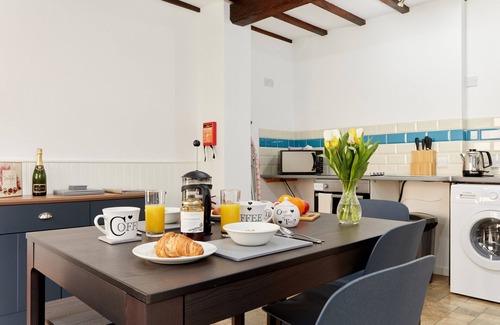 Dalbury Lees Cottage | Finest Retreats | The Pig Barn