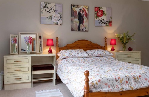 Craven Arms House | Finest Retreats - The Grove Annexe