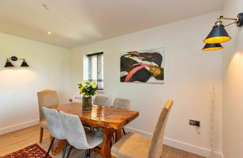Thurlby House | Finest Retreats - The Holt