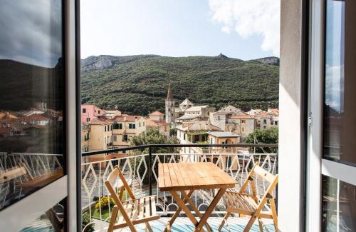 Finalborgo Apartment | Finestra sul Borgo