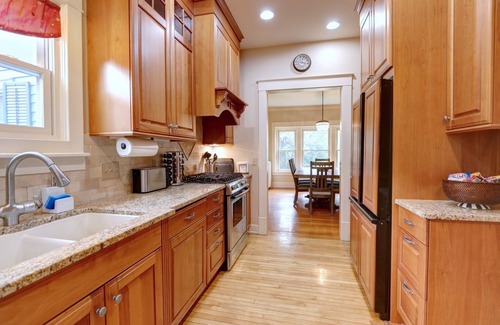 Geneva House | Finger Lakes Villa