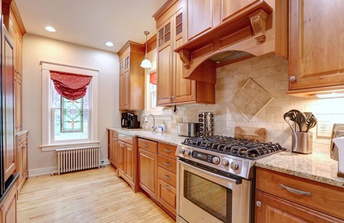 Geneva House | Finger Lakes Villa