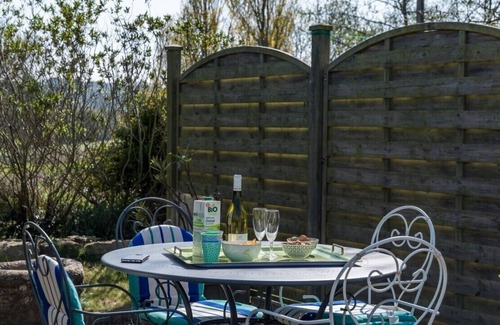 Plouneour-Trez House | Finistère, independent house 2 km from the sea (fine sandy beaches) and the GR34