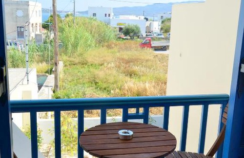 Adamas Apartment | Finikas Studios