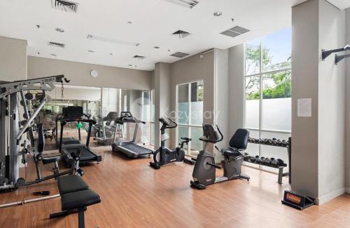 Jakarta Apartment | Finis by Kozystay - Grogol