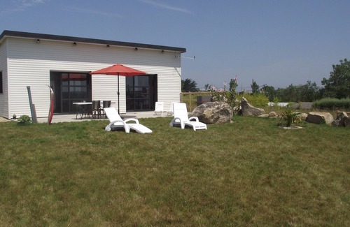 Cleder House | Finistere, Cleder, single storey house, large garden, 350m Kerfissien beach