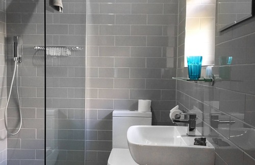 Wortley Bed & Breakfast | Finkle Green B & B