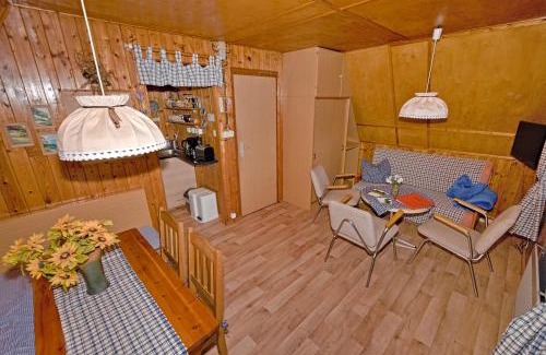 Lochow House | Finnhütten Waldesruh