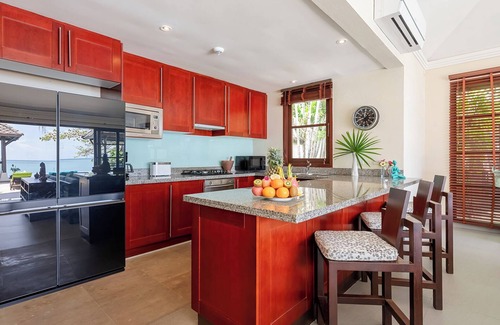 Choeng Mon Villa | Finu@Samui - 3 Bedroom Beachfront Villa