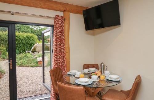 Llangadfan House | Fioled