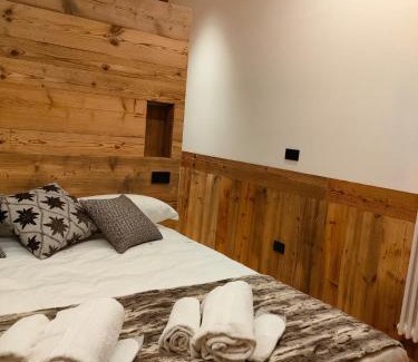 Cervinia House | Fior di Roccia Apartments- in centro Cervinia, sauna privata, Matterhorn dream