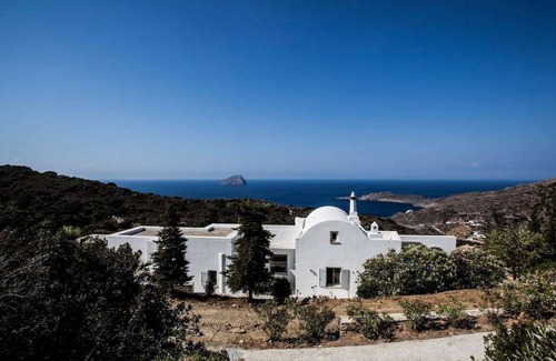 Kithira Villa | Fiora Paradise Villa