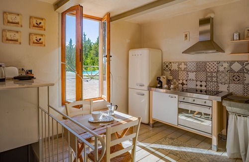 Castellina in Chianti Villa | Fioraie villa with pool and breathtaking views for 6 people