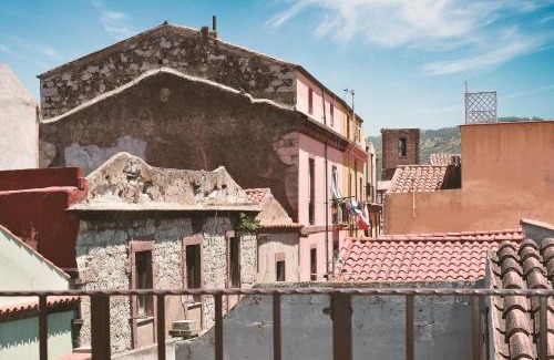 Bosa Historic Centre House | FIORELLI rooms