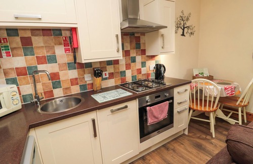 Newcastle-upon-Tyne Cottage | Fir Tree Cottage