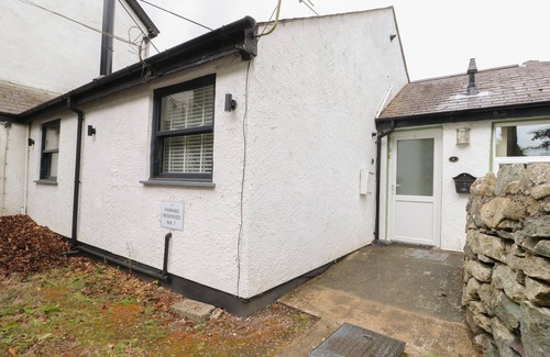 Llanrug Cottage | Fir Tree Cottage