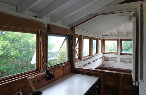 Ocean Bay Park House | Fire Island Getaway-Weeks/Midweeks/Weekends-100 yards to Beach! FAMILY-FRIENDLY!