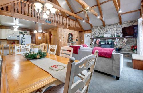 Gouldsboro House | Fire Pit and Community Perks Gouldsboro Cabin!